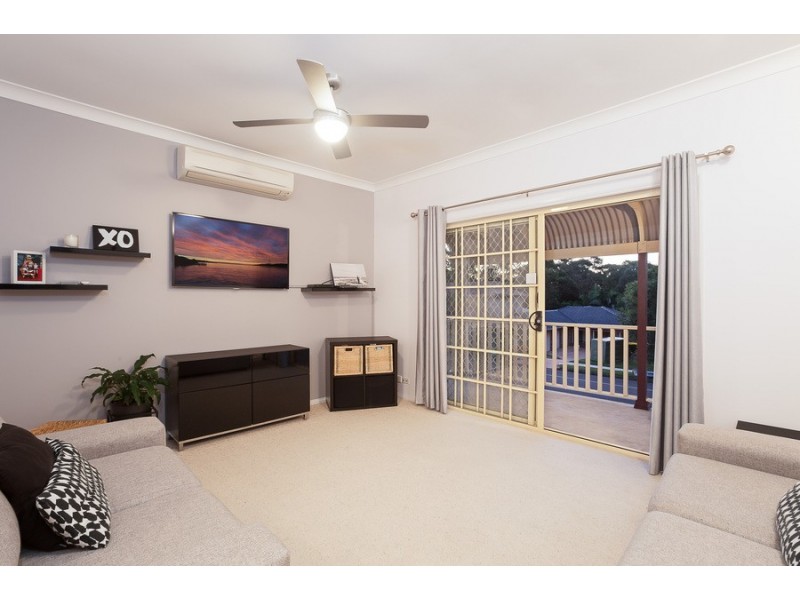 25 Delaware Drive, Macquarie Hills NSW 2285