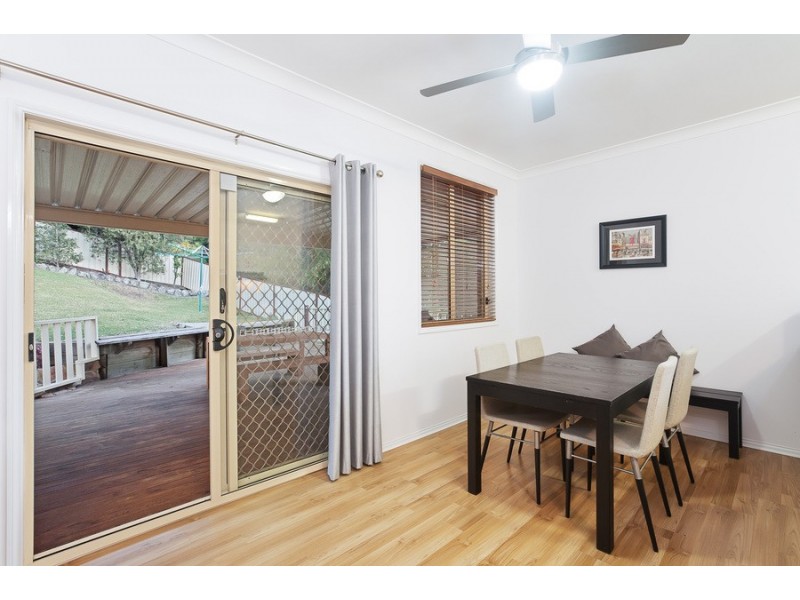 25 Delaware Drive, Macquarie Hills NSW 2285