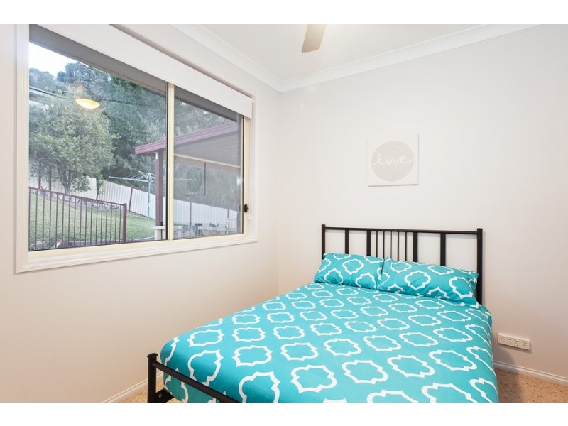 25 Delaware Drive, Macquarie Hills NSW 2285