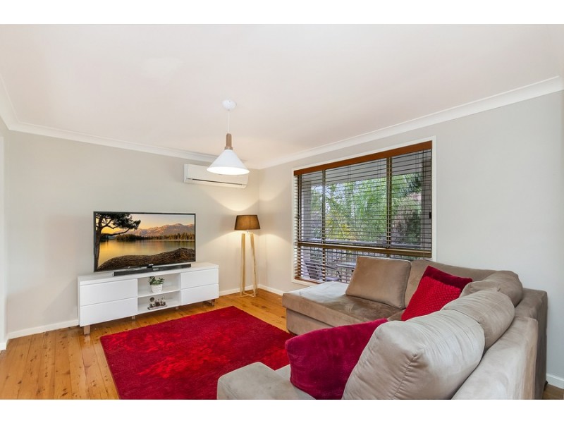 74 Alhambra Avenue, Macquarie Hills NSW 2285