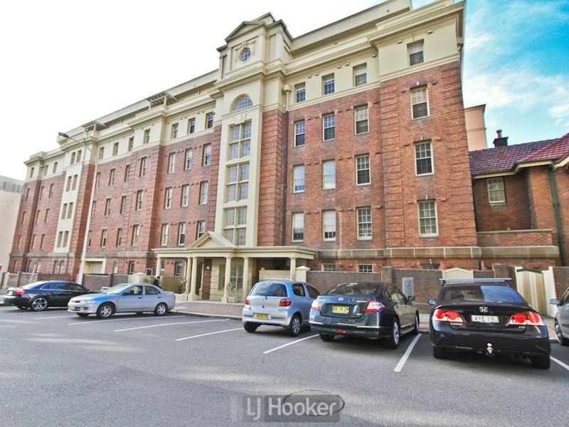 102/8 King Street, Newcastle NSW 2300