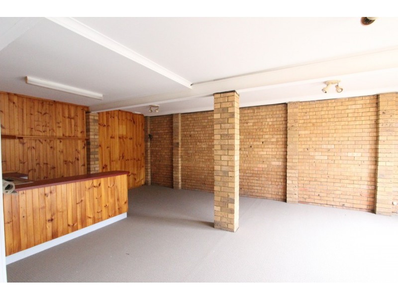 82 Sealand Road, Fishing Point NSW 2283