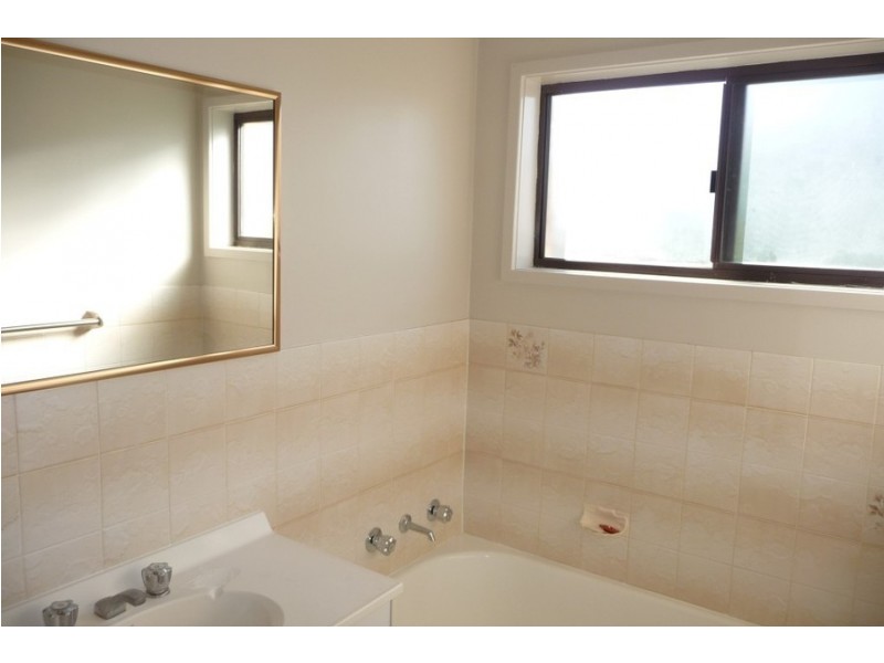 3/564 The Esplanade, Warners Bay NSW 2282