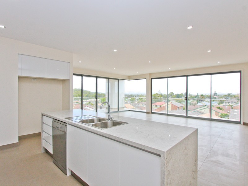 13/60 Caves Beach Road, Caves Beach NSW 2281