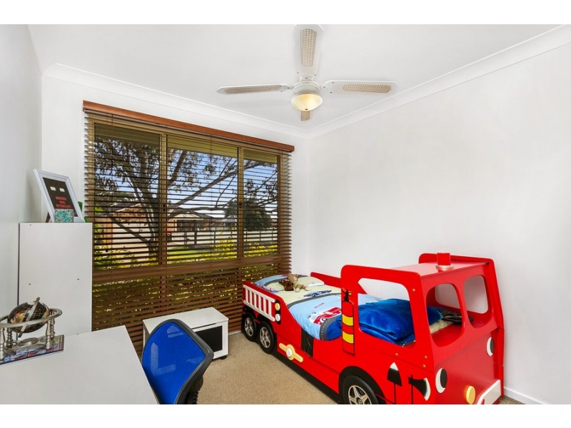 17 Gundaroo Circuit, Maryland NSW 2287