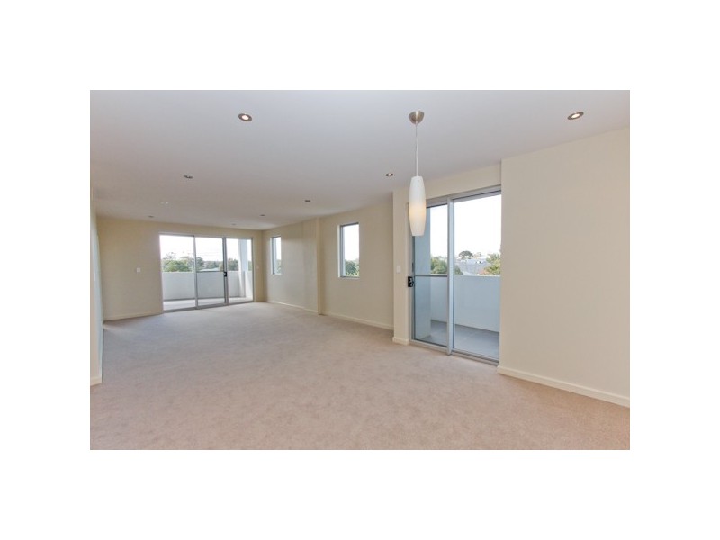 12/24 Brooks Parade, Belmont NSW 2280