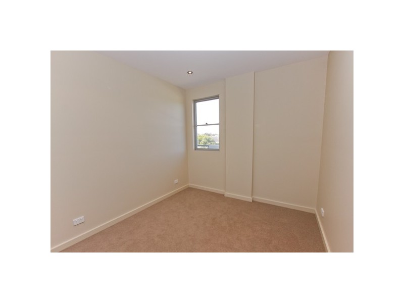 12/24 Brooks Parade, Belmont NSW 2280