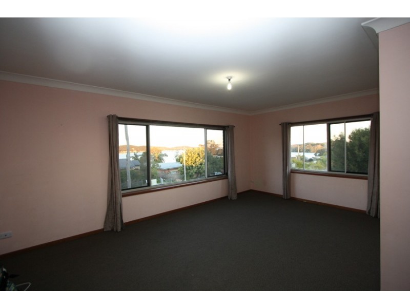 102 Ridge Road, Kilaben Bay NSW 2283