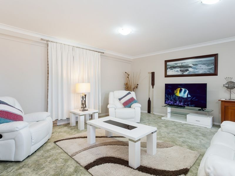 19 Haslemere Crescent, Buttaba NSW 2283