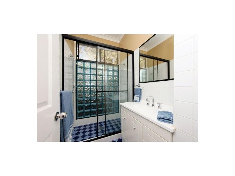 4 Kilaben Road, Kilaben Bay NSW 2283