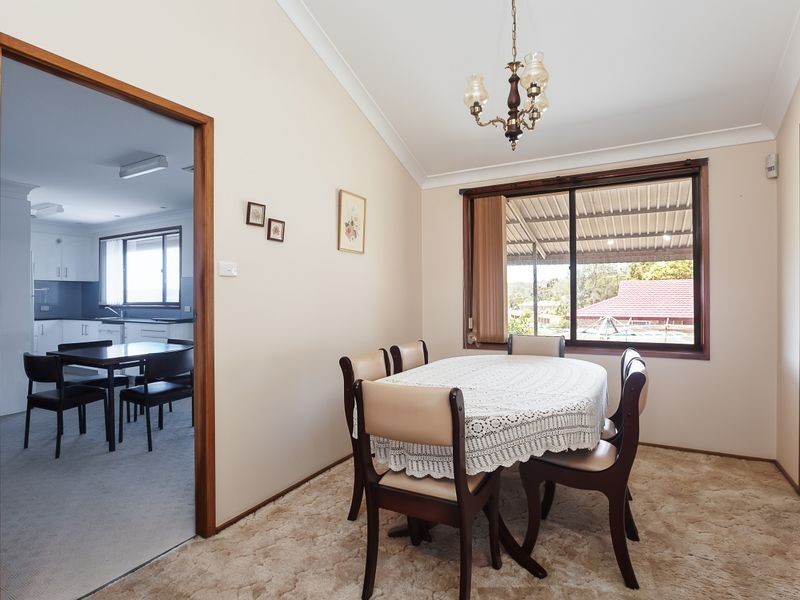 26 Tomaga Parade, Mount Hutton NSW 2290