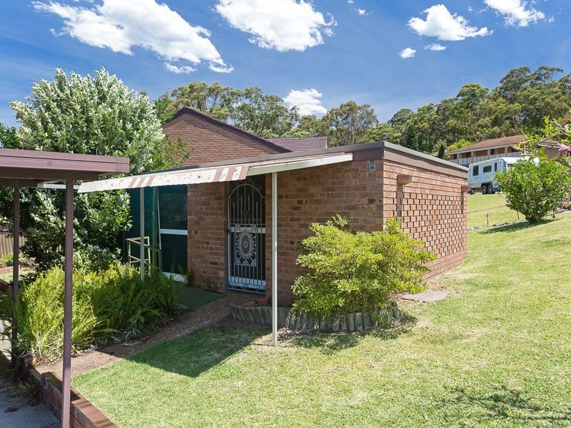 26 Tomaga Parade, Mount Hutton NSW 2290