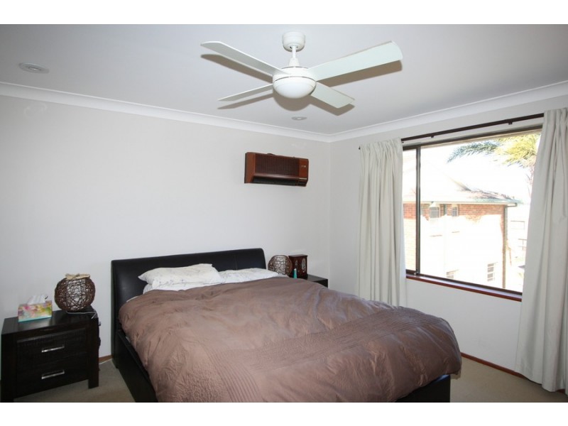 49 Carlisle Row, Fishing Point NSW 2283