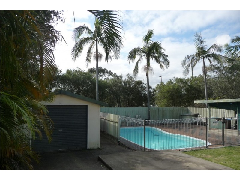 12 Elizabeth Street, Eleebana NSW 2282