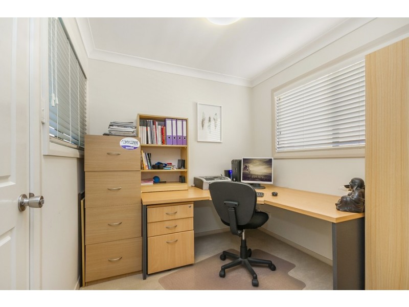 11 Winston Street, Croudace Bay NSW 2280