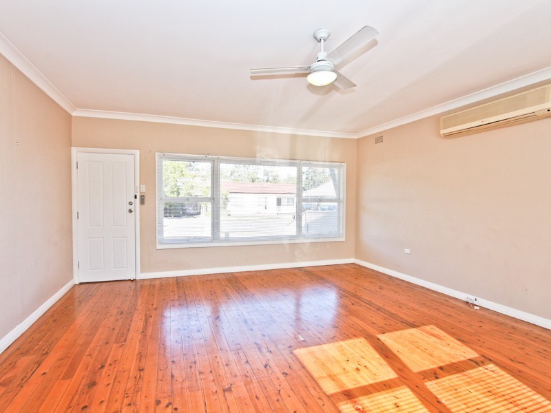 26 St Johns Drive, Croudace Bay NSW 2280