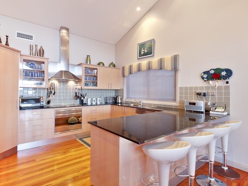 2/43 Excelsior Parade, Carey Bay NSW 2283