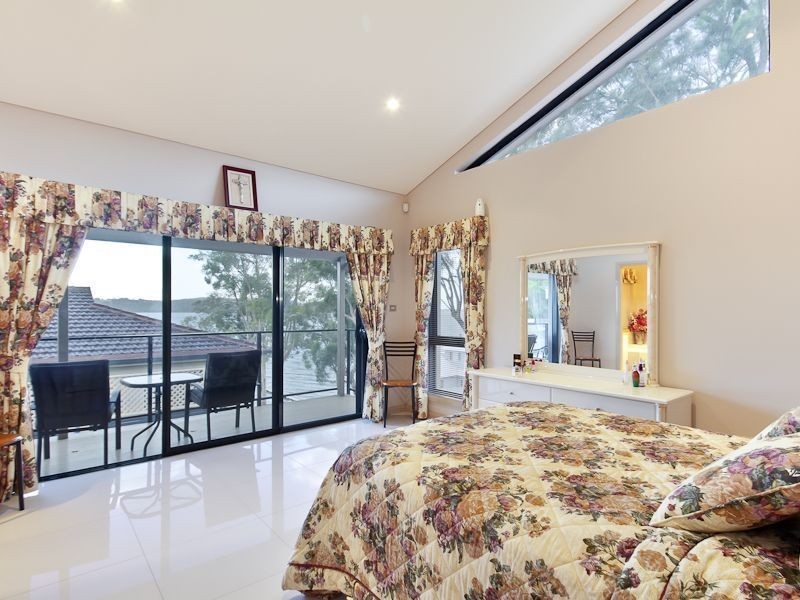 2/43 Excelsior Parade, Carey Bay NSW 2283
