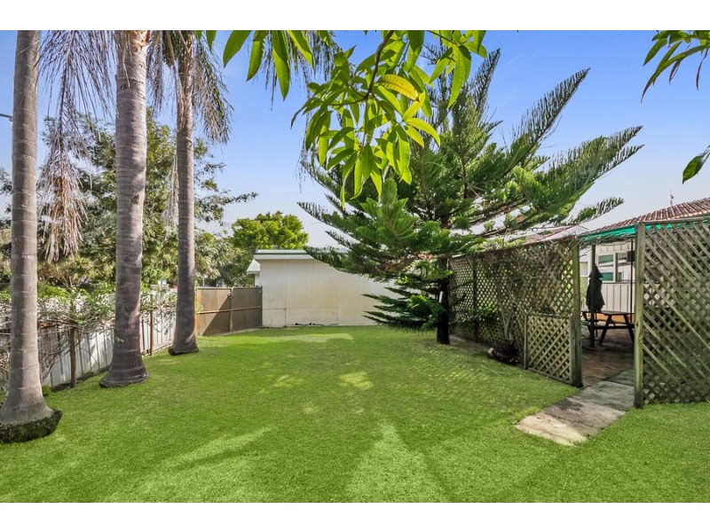 23 Beach Street, Belmont South NSW 2280