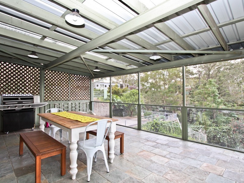 4 Pannamena Crescent, Eleebana NSW 2282