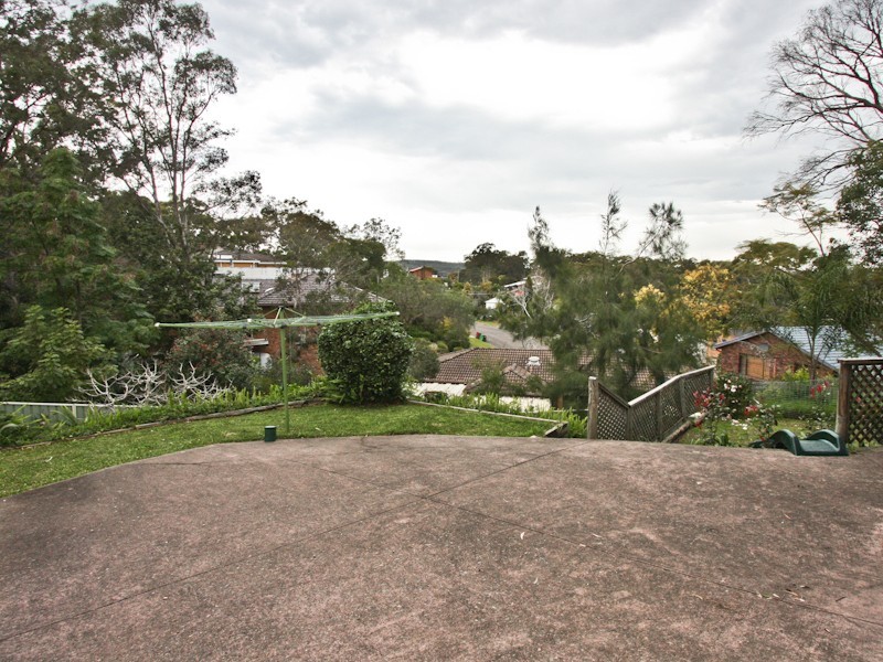 4 Pannamena Crescent, Eleebana NSW 2282