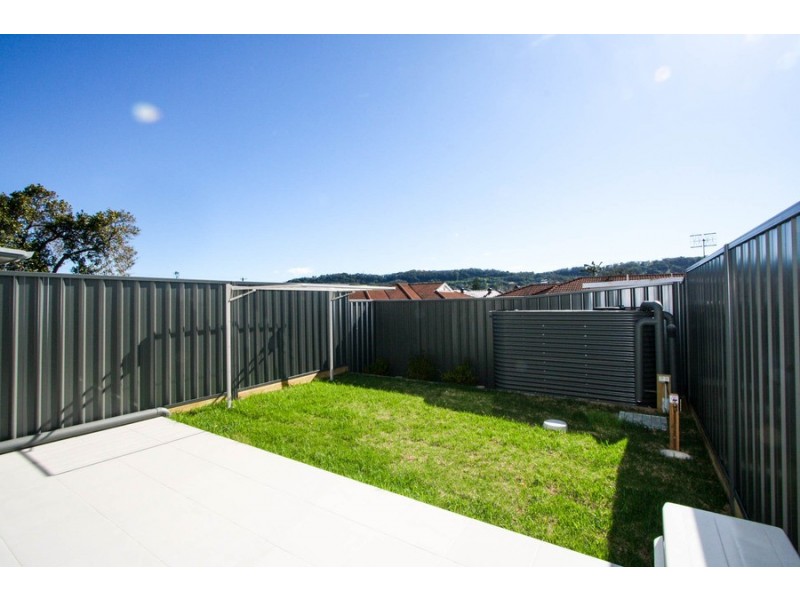 1b/1-3 Lake Street, Warners Bay NSW 2282