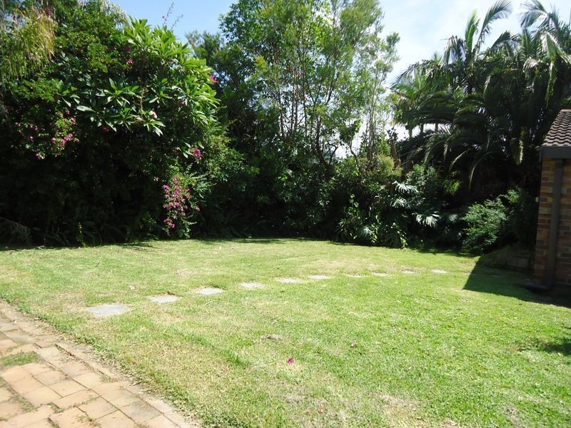 10 Ian Street, Eleebana NSW 2282
