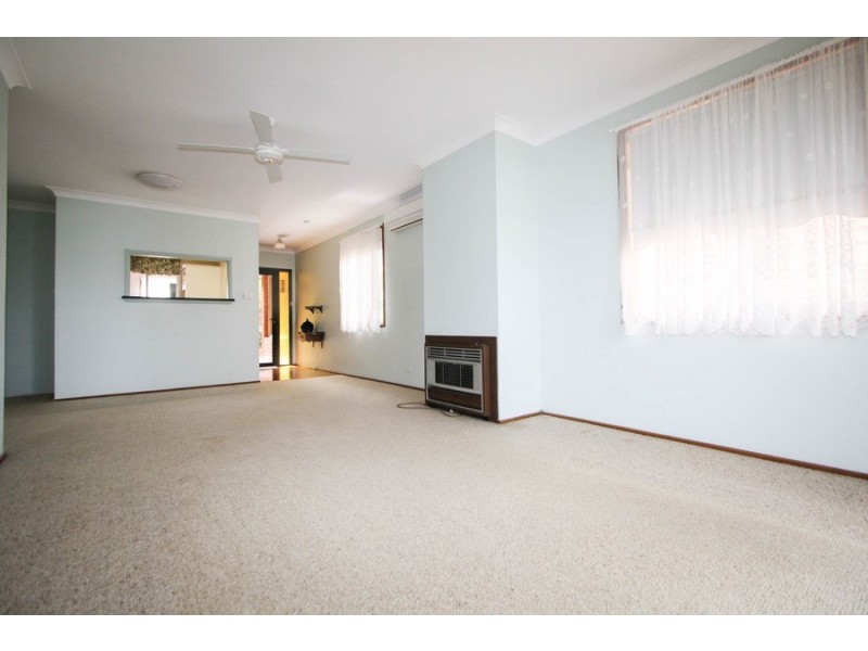 44 Sealand Road, Fishing Point NSW 2283