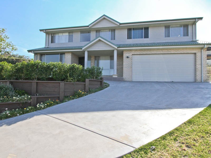 16 The Hill, Valentine NSW 2280