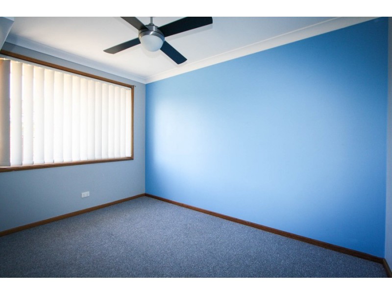 6/4 Delta Close, Eleebana NSW 2282