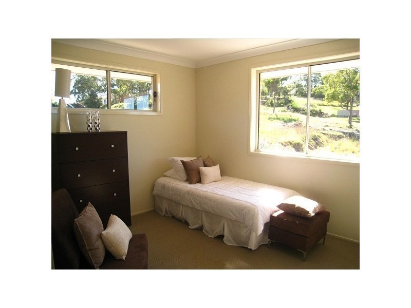 11 Melody Lane, Mount Hutton NSW 2290