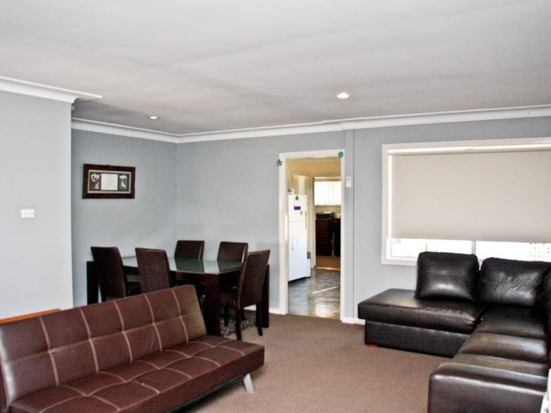 44 Berringar Road, Valentine NSW 2280