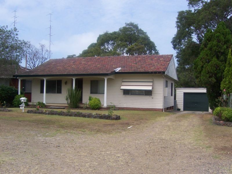 246 Excelsior Parade, Toronto NSW 2283