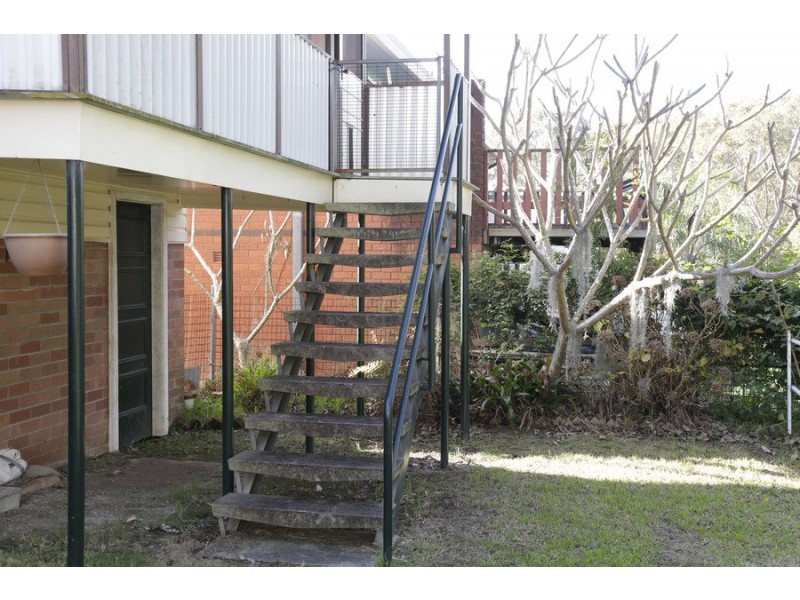 246 Excelsior Parade, Toronto NSW 2283