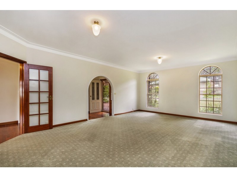 28 Agincourt Crescent, Valentine NSW 2280