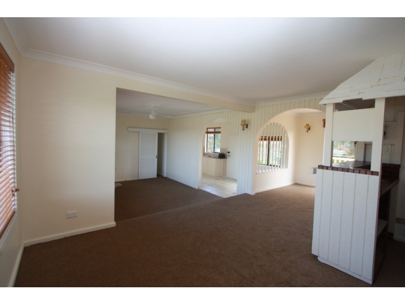6 OAK Avenue, Cardiff NSW 2285