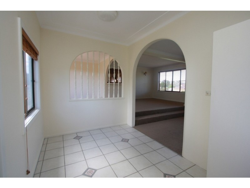 6 OAK Avenue, Cardiff NSW 2285