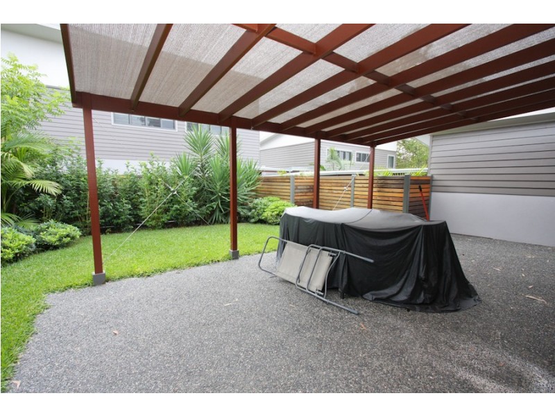 2/41 Tallawalla Road, Valentine NSW 2280