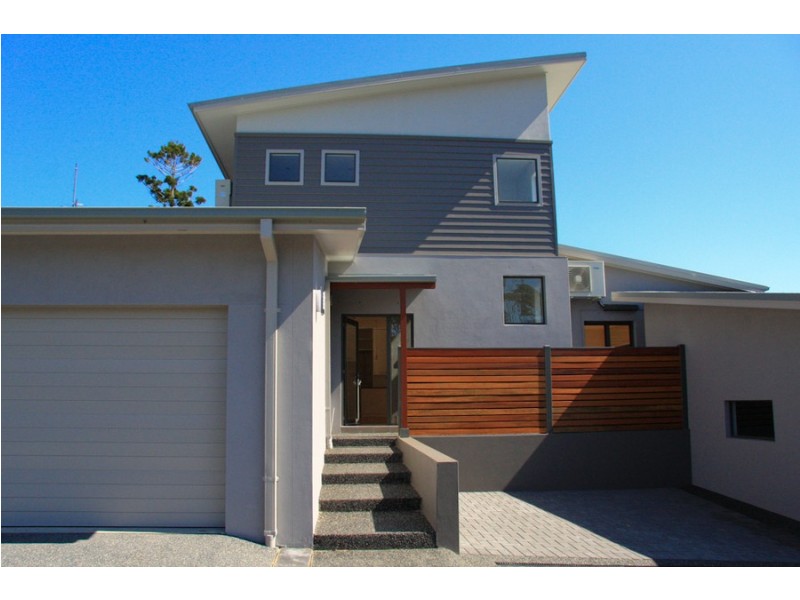 2/41 Tallawalla Road, Valentine NSW 2280