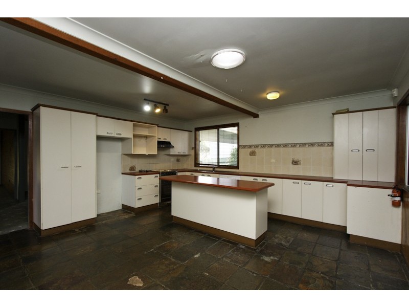 19 Berringar Road, Valentine NSW 2280