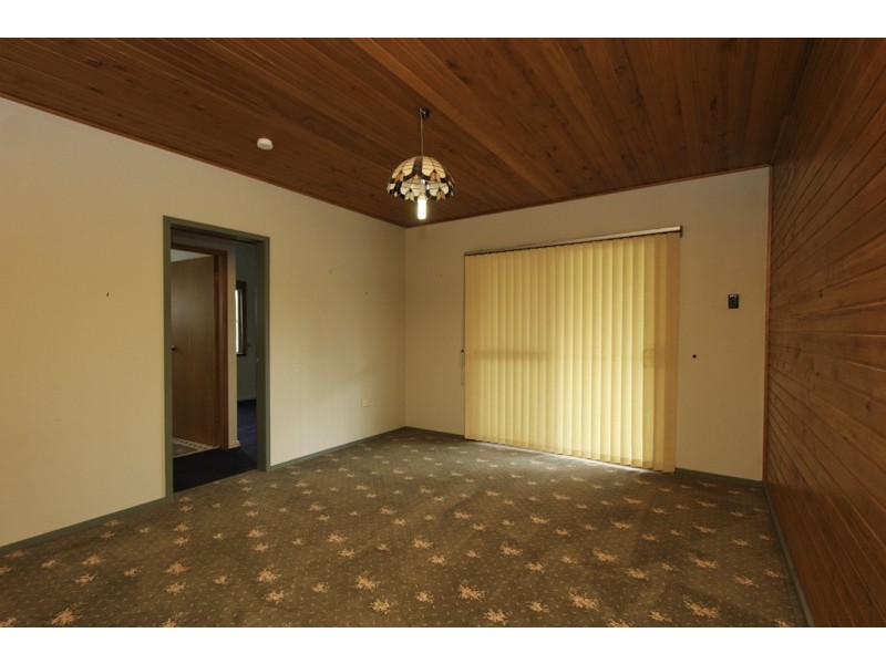 19 Berringar Road, Valentine NSW 2280