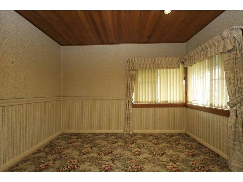 19 Berringar Road, Valentine NSW 2280