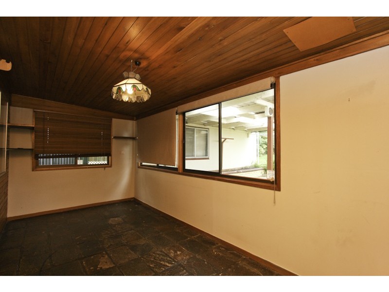 19 Berringar Road, Valentine NSW 2280