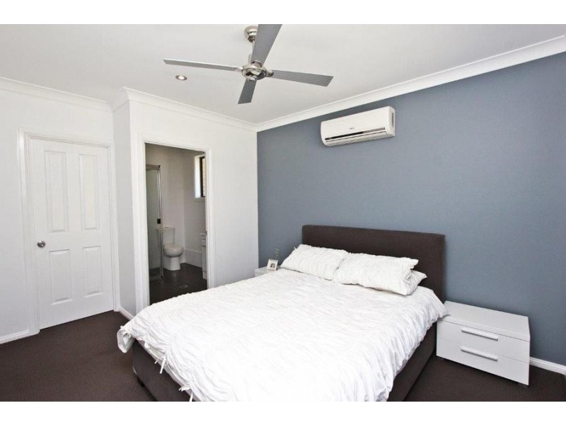 34 Ripon Way, Macquarie Hills NSW 2285