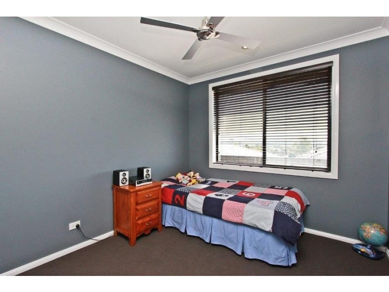 34 Ripon Way, Macquarie Hills NSW 2285