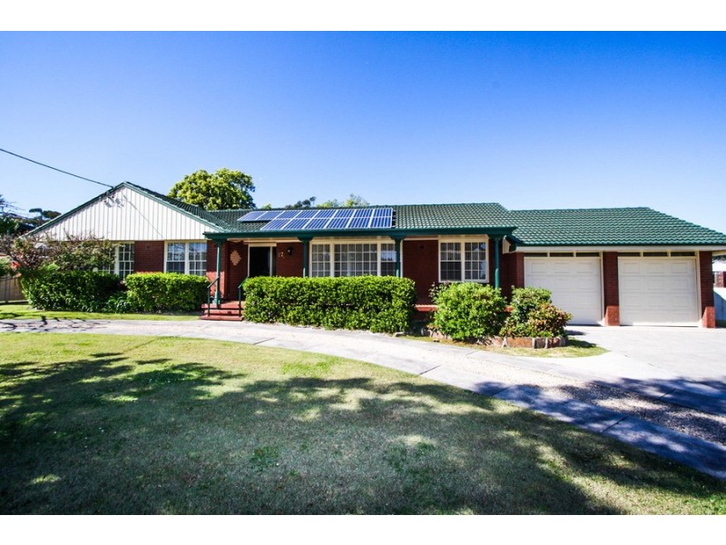 27 Berringar Road, Valentine NSW 2280