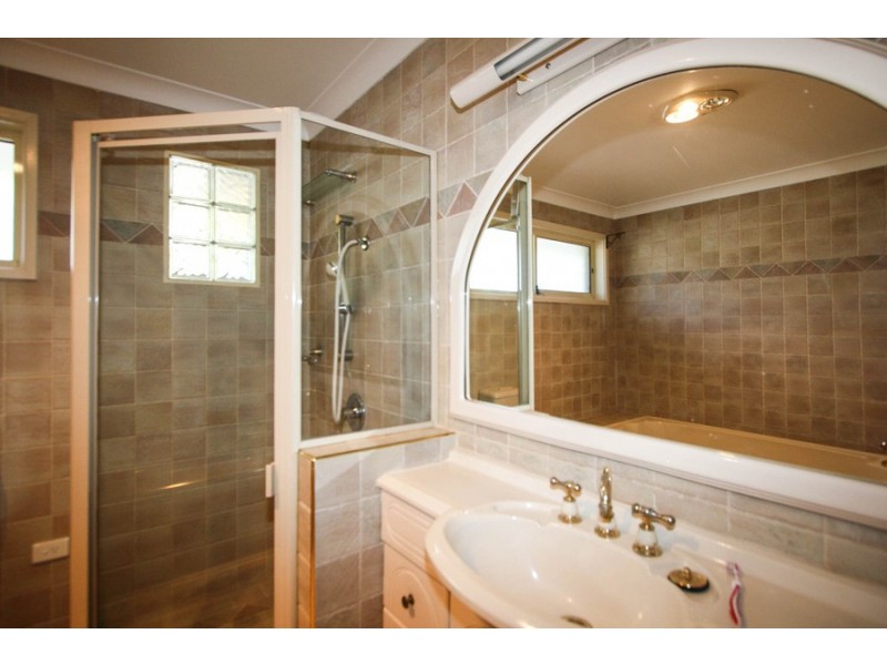 27 Berringar Road, Valentine NSW 2280