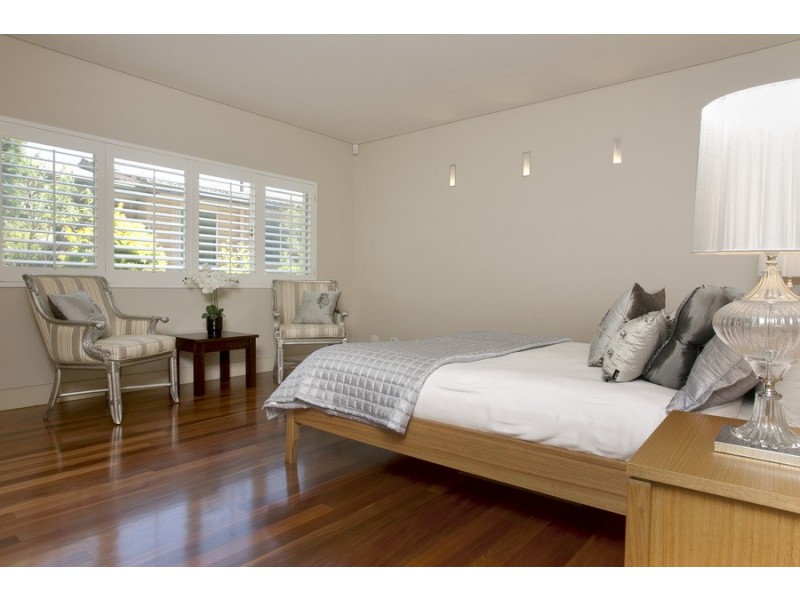 8 Skye Point Road, Coal Point NSW 2283