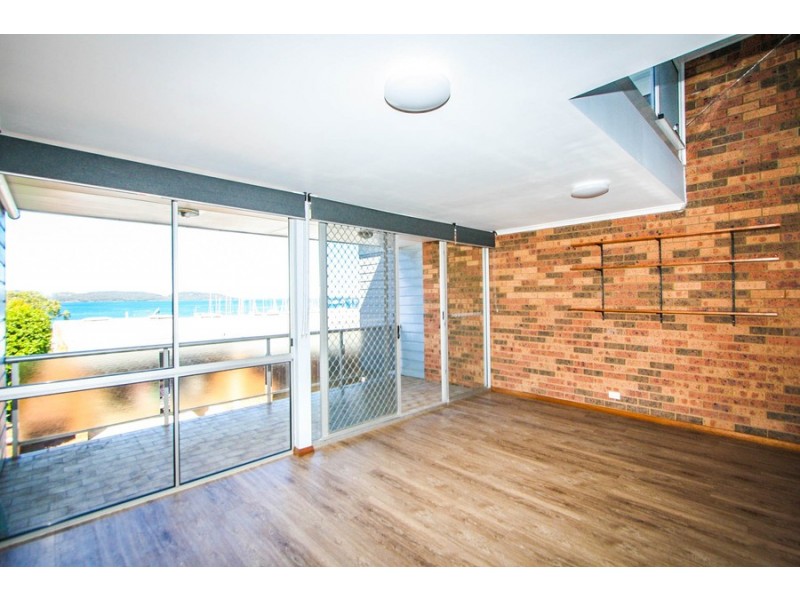3/4 Bay Street, Toronto NSW 2283