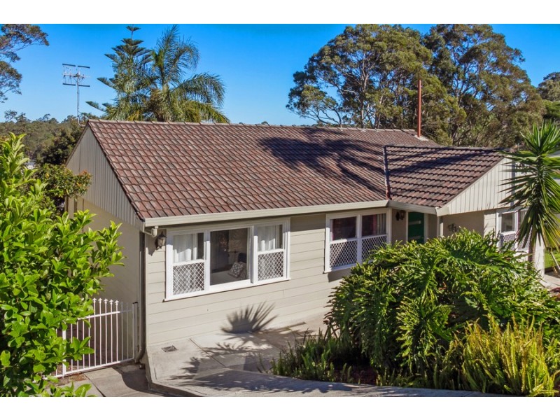 35 Alhambra Avenue, Macquarie Hills NSW 2285